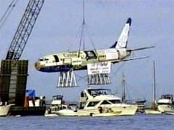 Potápači z B.C. divers potopili Boeing 737 ako umelý útes