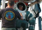 Potápač U.S. Navy stanovil nový rekord so 600 metrovým ponorom